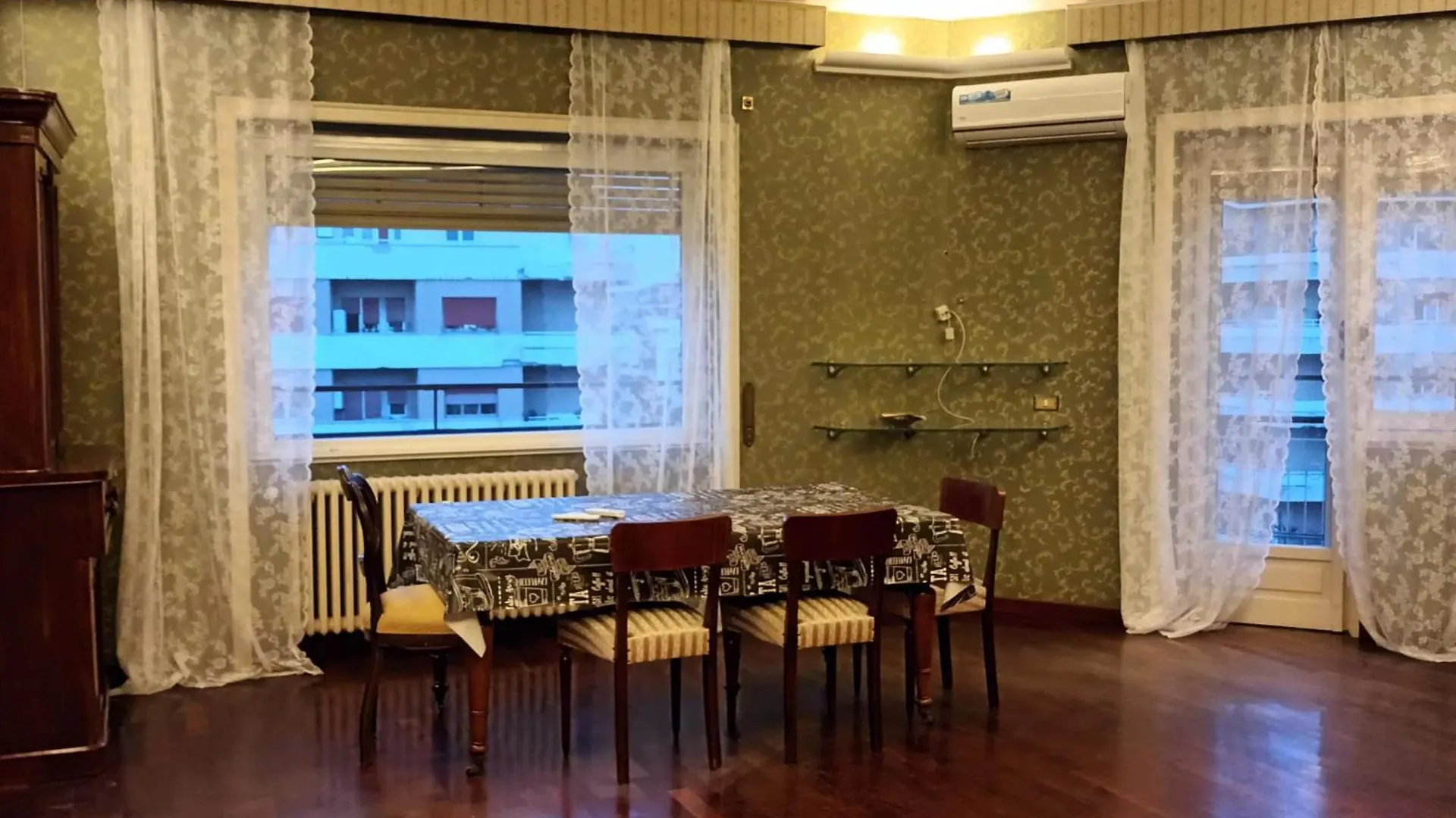 Vatican Giorgi Rome Apartment